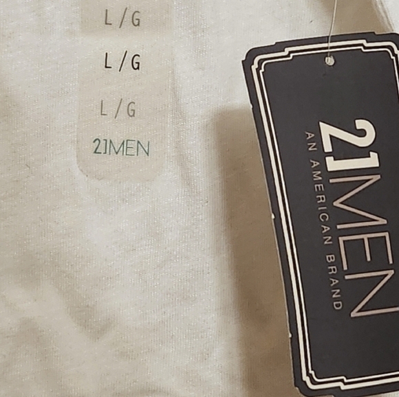 NWT Men's Short Sleeve Crew Neck Shirt White - Picture 3 of 4